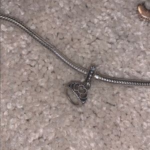pandora tiara charm